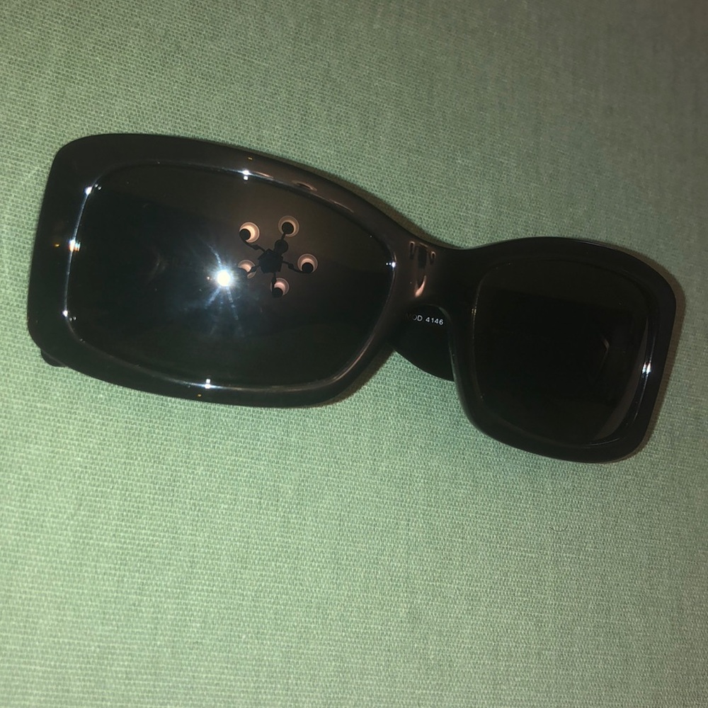 Versace sunglasses - Picture 3 of 13